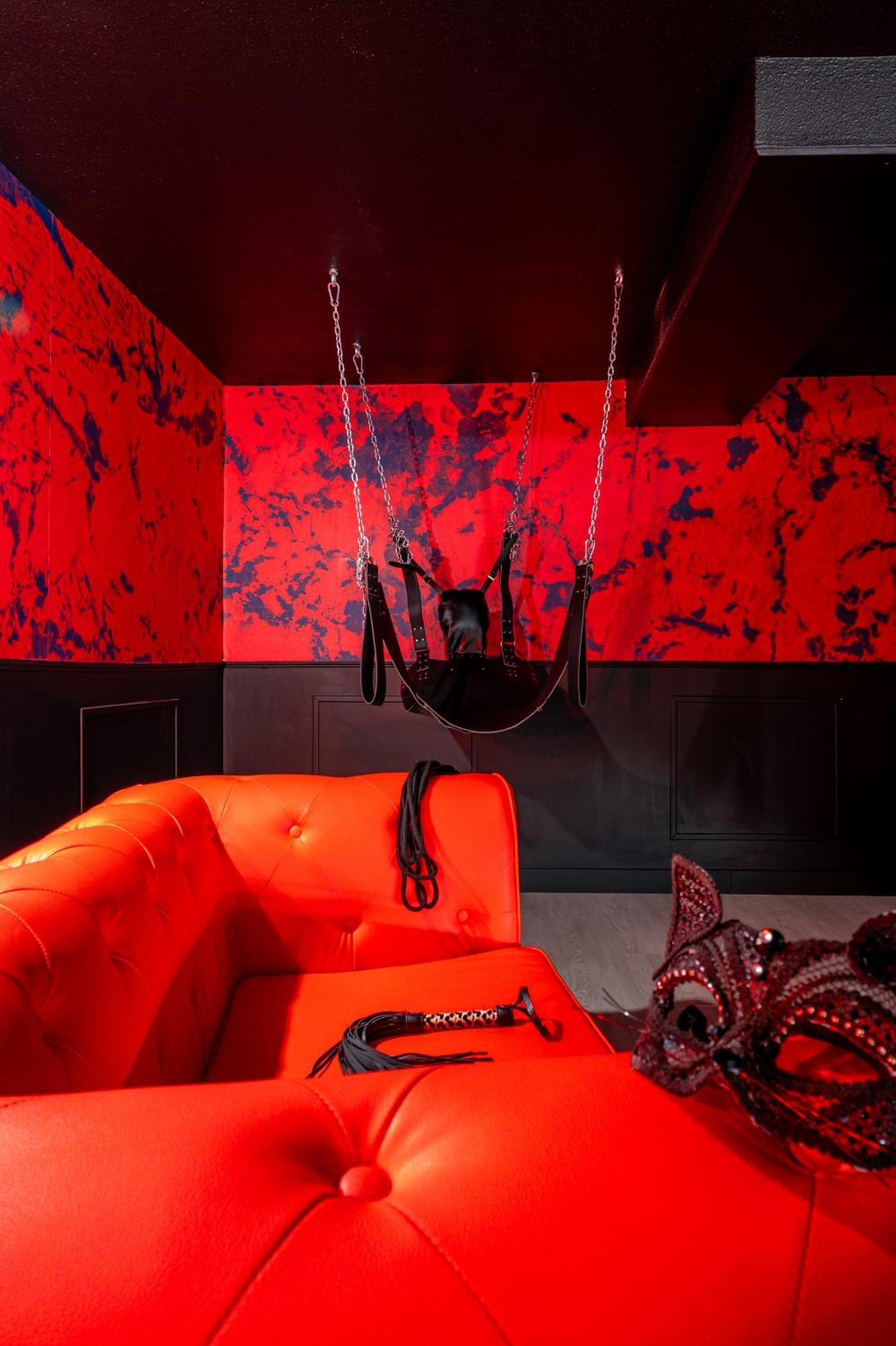 Cocon Sensuel - 50 Nuances - Les Cocons De Nath Appartement Montbéliard Buitenkant foto