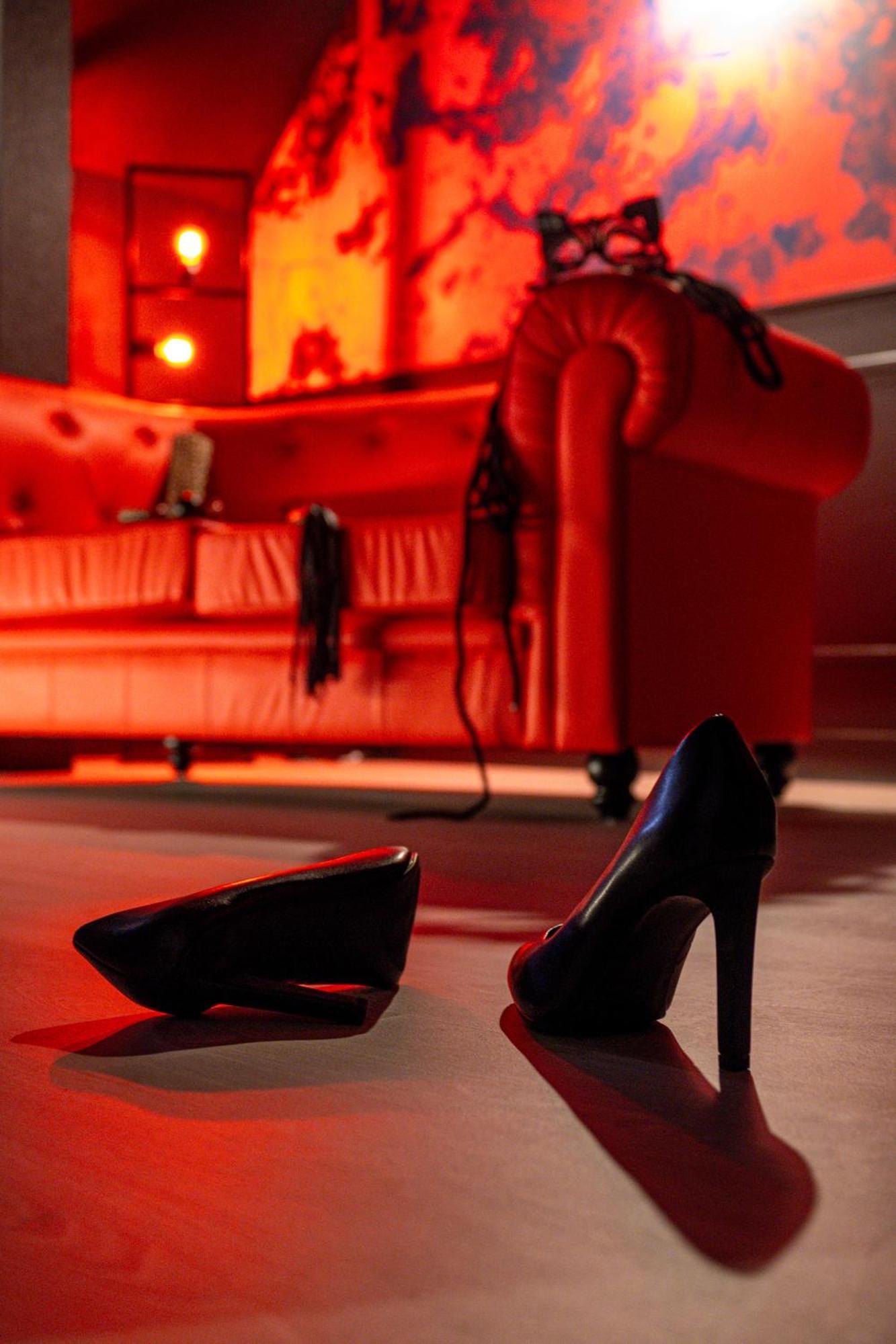 Cocon Sensuel - 50 Nuances - Les Cocons De Nath Appartement Montbéliard Buitenkant foto
